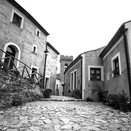 Lavinium Diffuso Castelluccio Inferiore