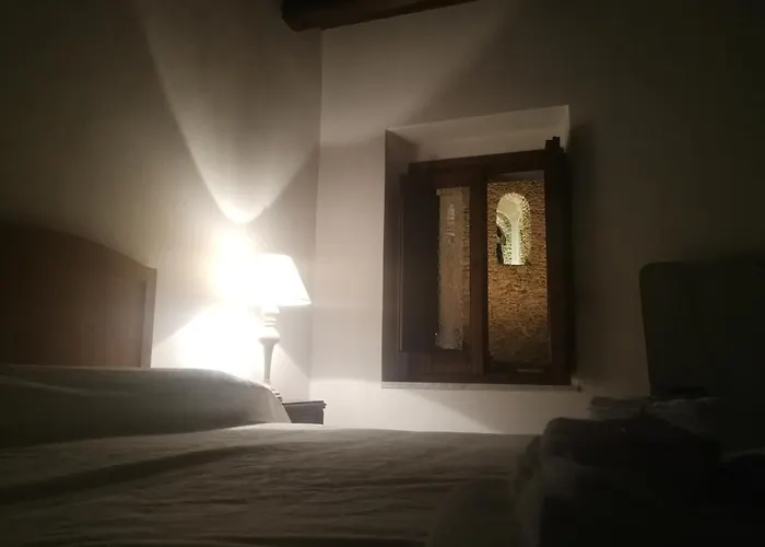 Lavinium Diffuso Hotel Castelluccio Inferiore